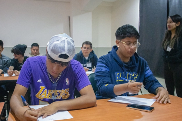 Becas-2